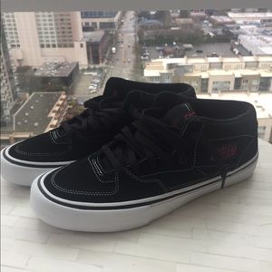 Half Cab Men’s Vans